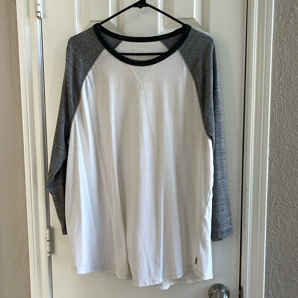 Express Color Block Long Sleeve T-shirt